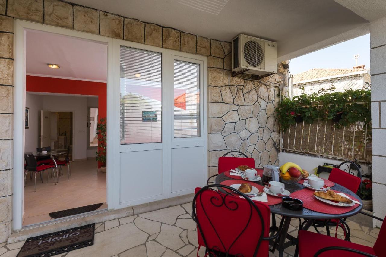 Apartment Libertas Dubrovnik Exterior photo